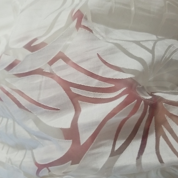 White little dress - Picture 9 of 10